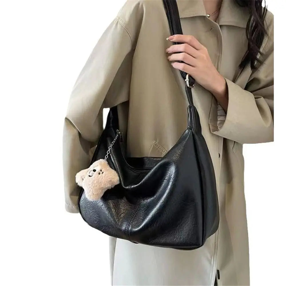 Bolso hobo de piel sintética